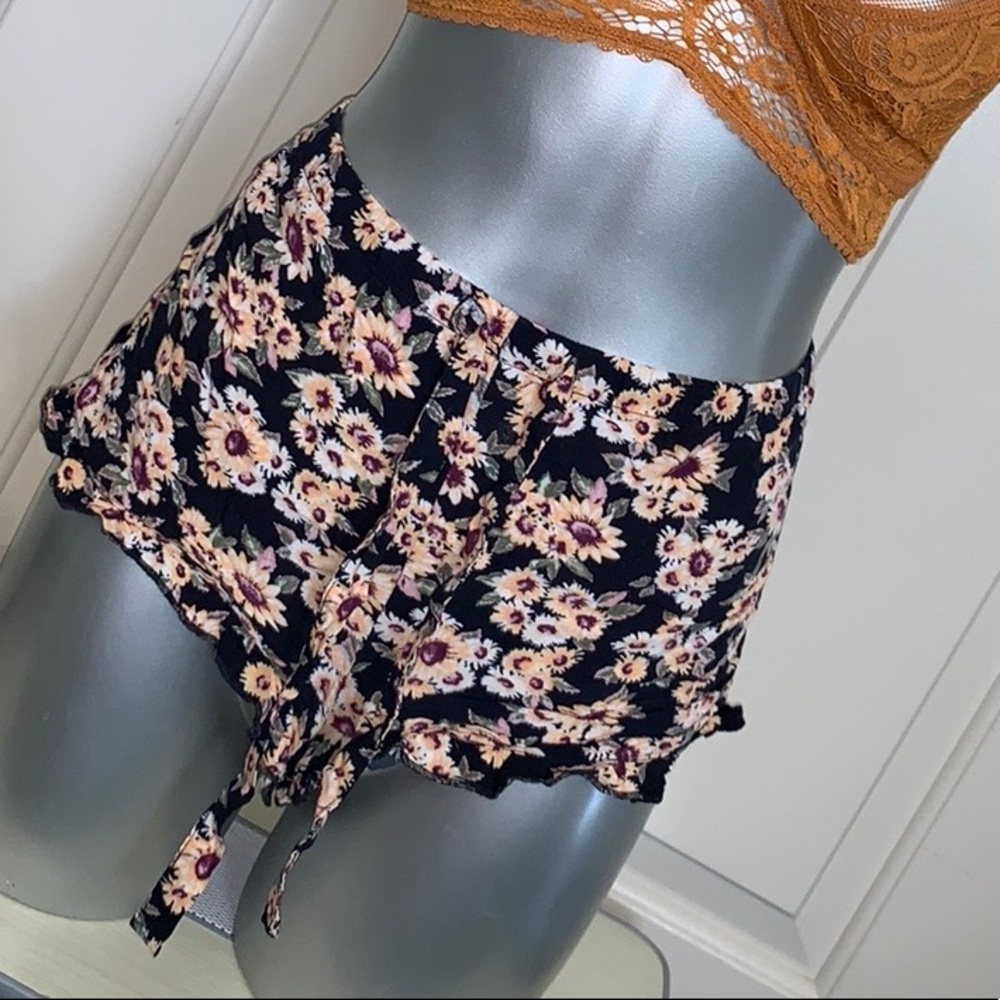 Sunflower print shorts boho flowy large